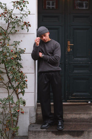 Easton Knit - tummanharmaa