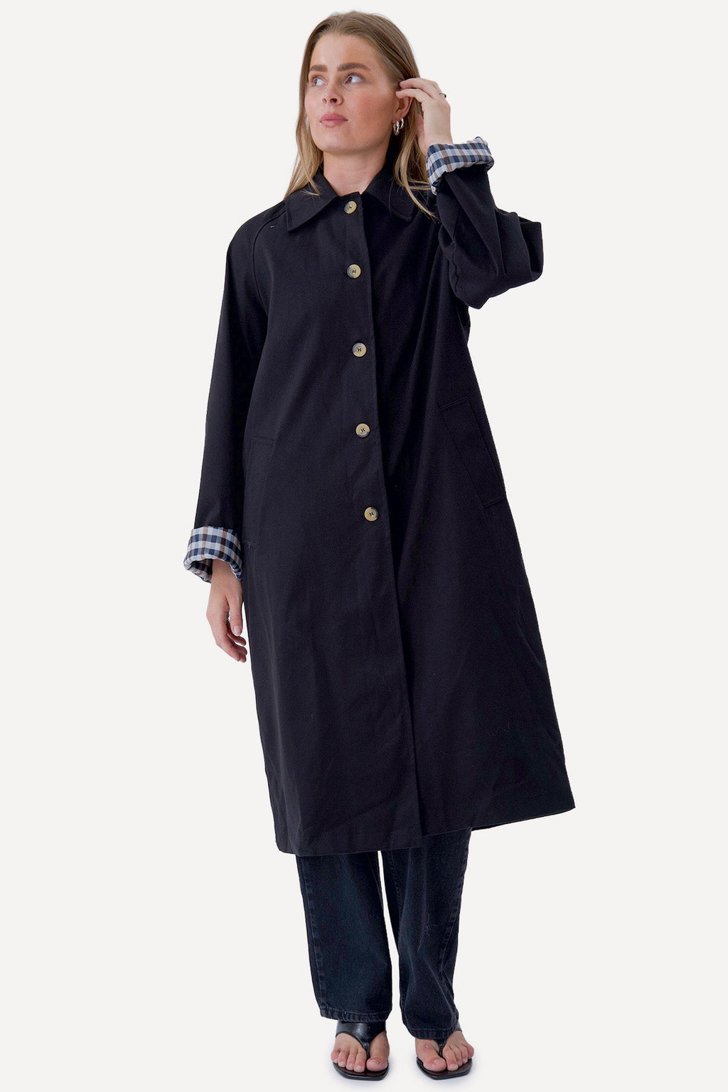 Livia Trenchcoat - musta
