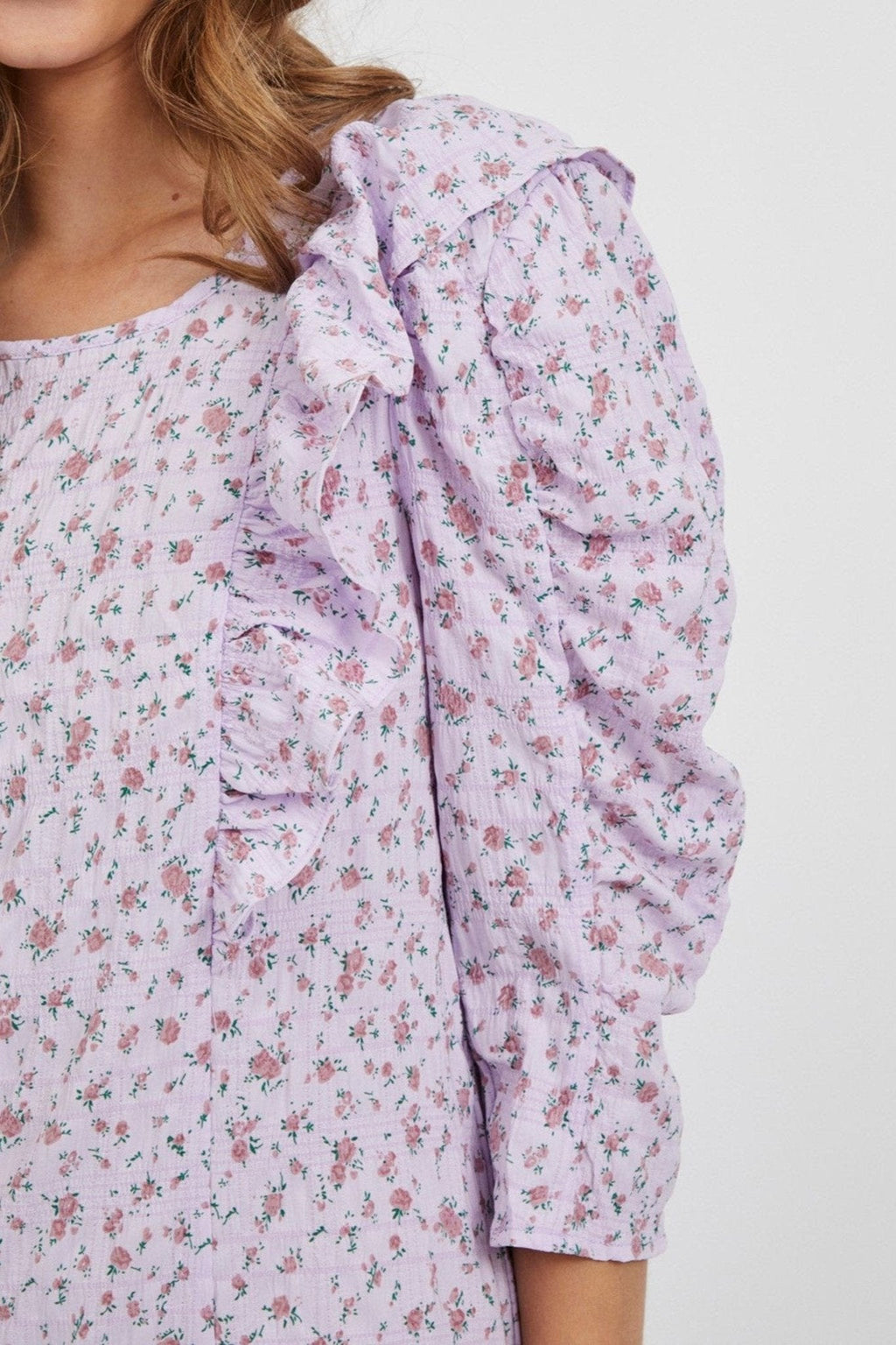 Yksinäinen pitkähihainen mekko - vaaleanpunainen