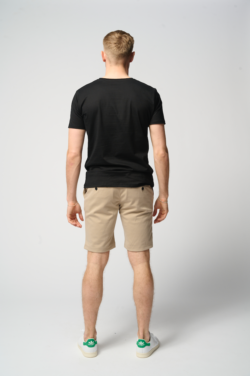 Performance Shorts + T-paita