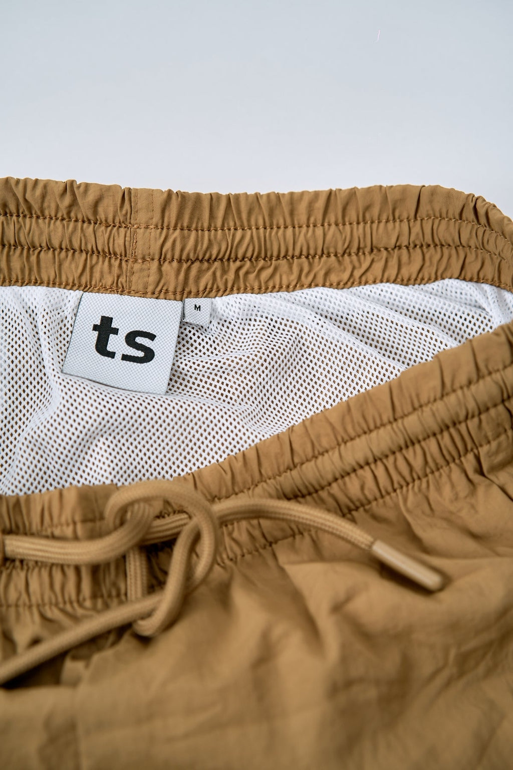 Premium Uida Shorts - khaki