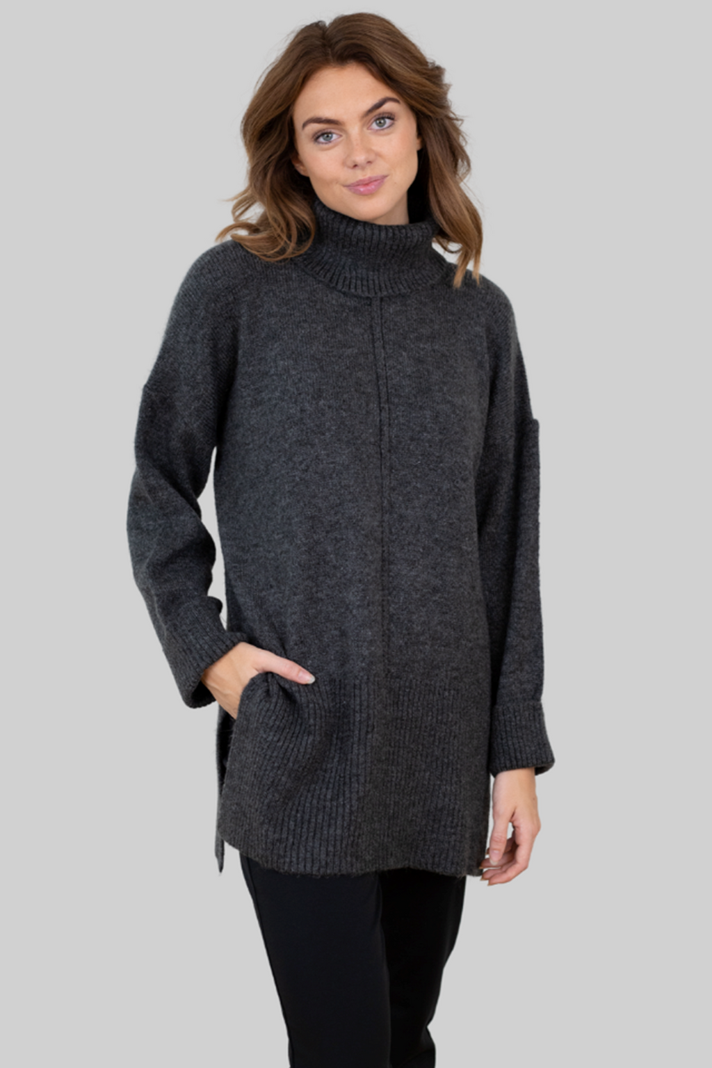 Tatiana -rullakaula pullover - tummanharmaa
