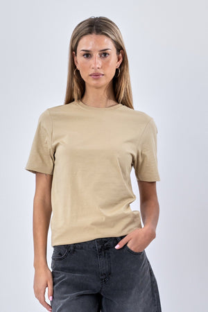 Poikaystävän tee - hiekka