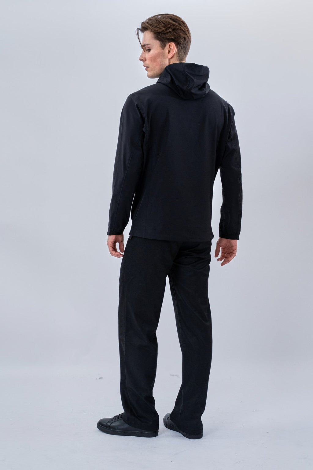 Sebastian takki - musta