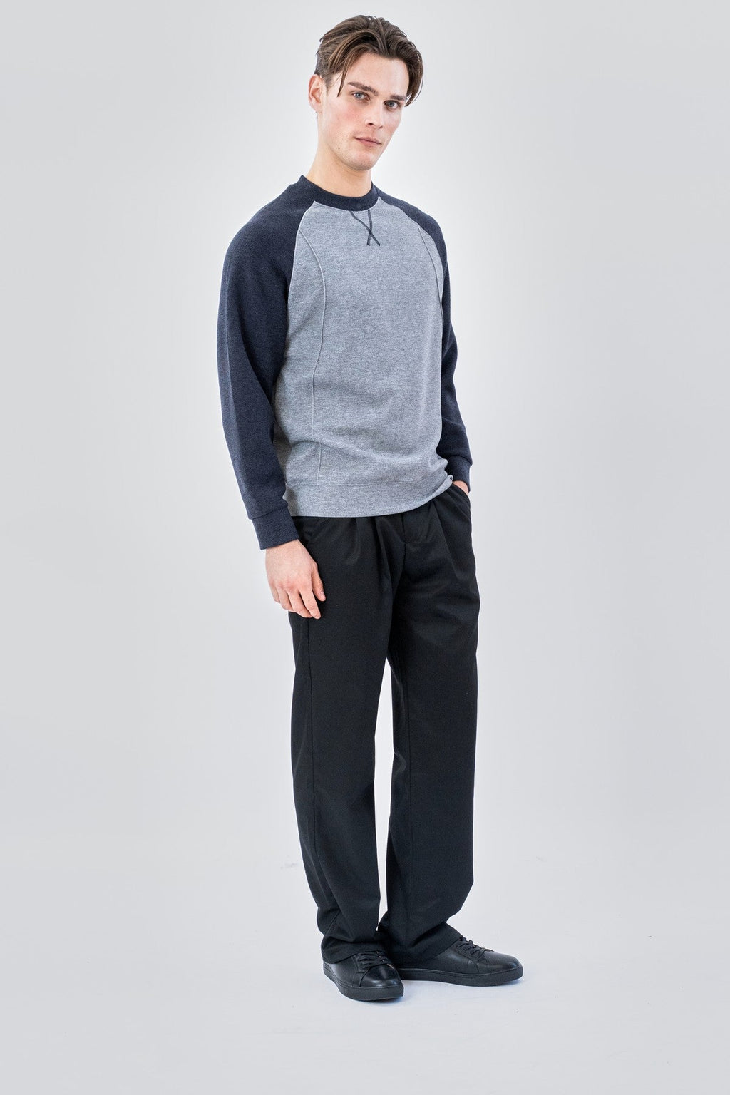 Raglan Sleeve Sweater - tuhkanharmaa