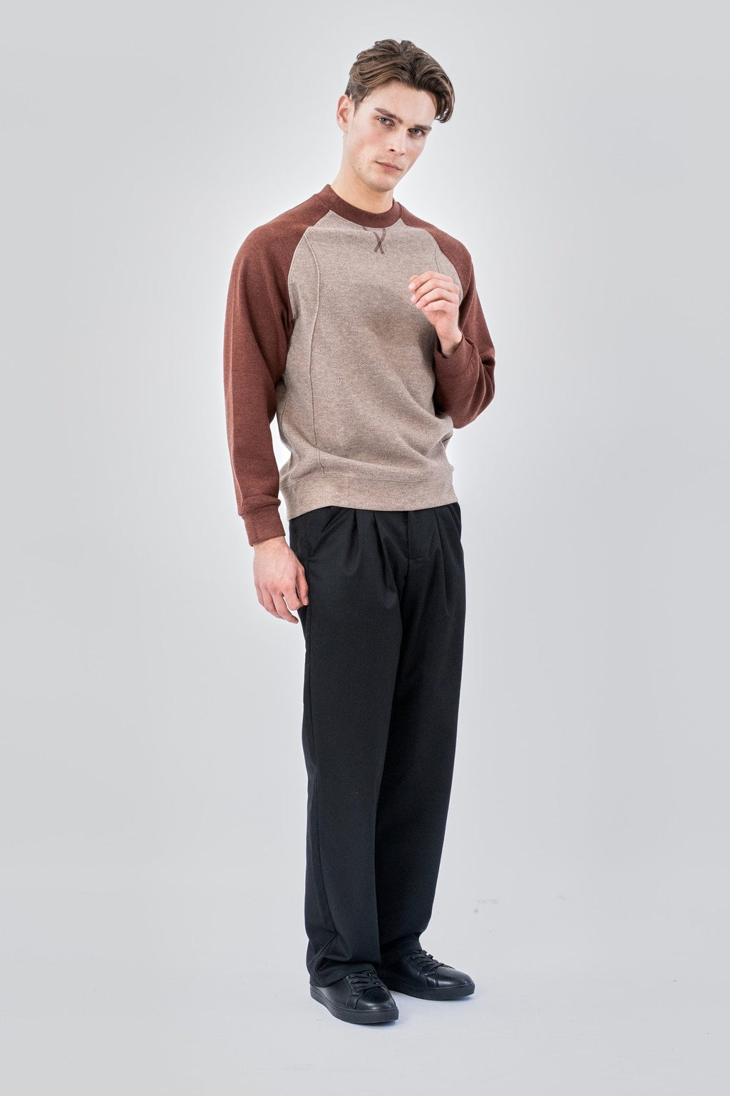 Raglan Sleeve Sweater - ruskea