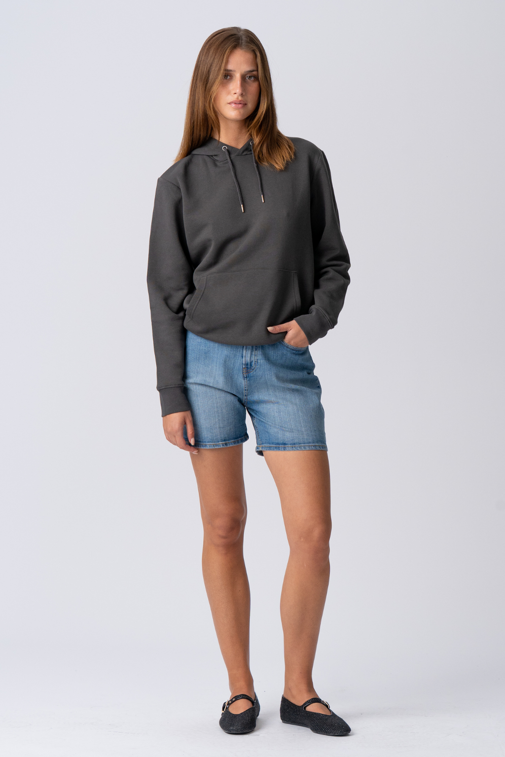 Hupparipaita - tummanharmaa