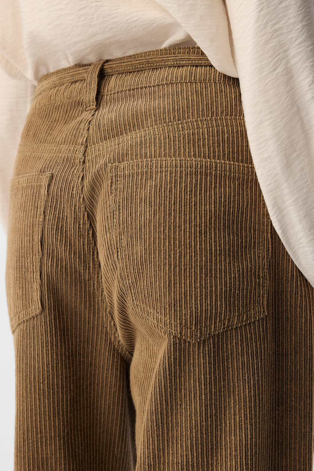 Moji Alima leveät farkut - tanniini musta