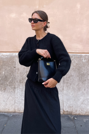 Anna neuletakki - musta