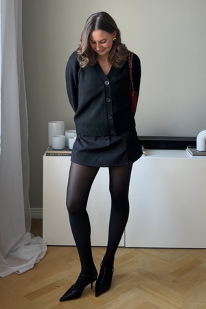 Neulottu neuletakki - musta