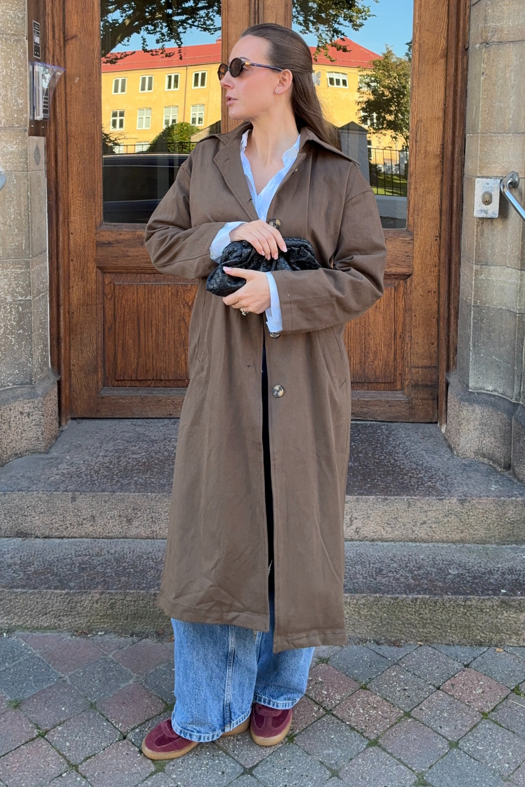 Carla Trenchcoat - ruskea