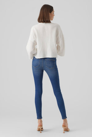 Natali -satopaita - lumivalkoinen