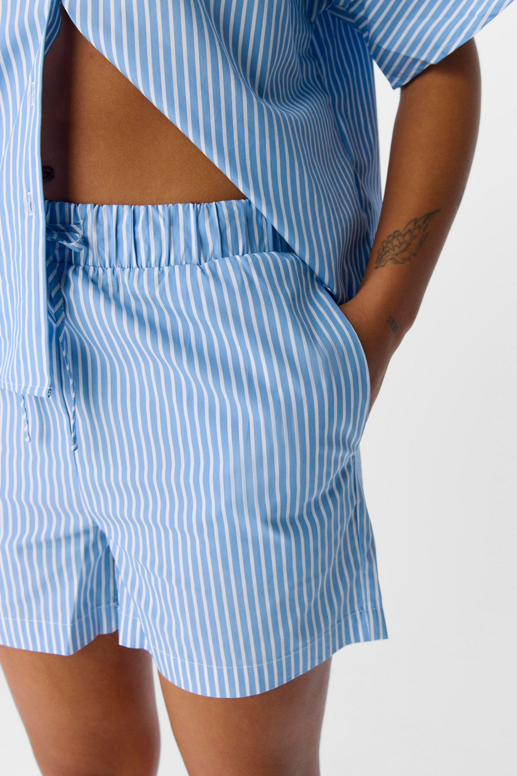 Tuta MW Re Shorts - Kornkukkinsininen