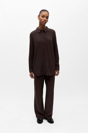 Sanne Shirt - Seal Ruskea