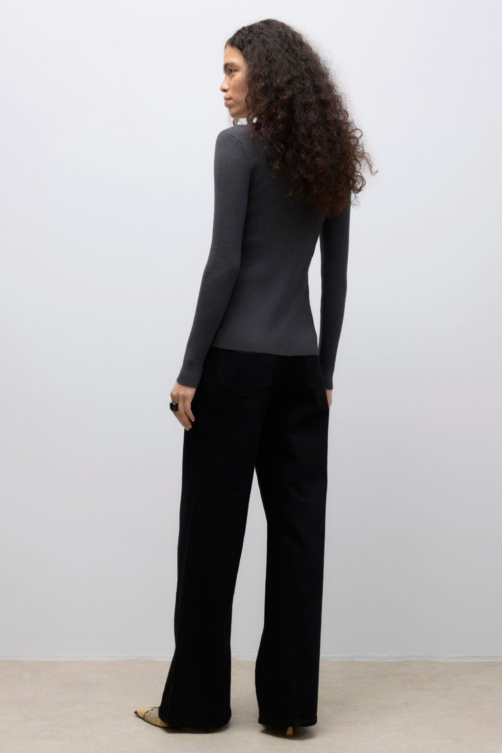 Ukino o -kaula neulottu neuletakki - tummanharmaa melange