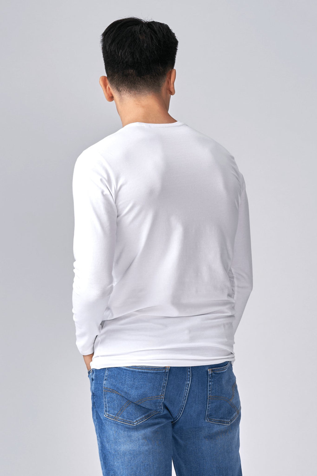 Pitkähihainen lihas-t-paita-valkoinen