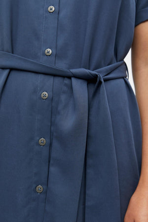 Tilda Maxi Kjole - sininen indigo