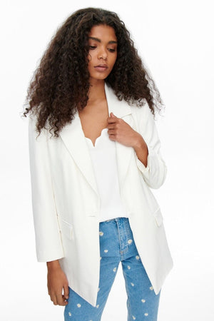 Violet Blazer - Pilvitanssija