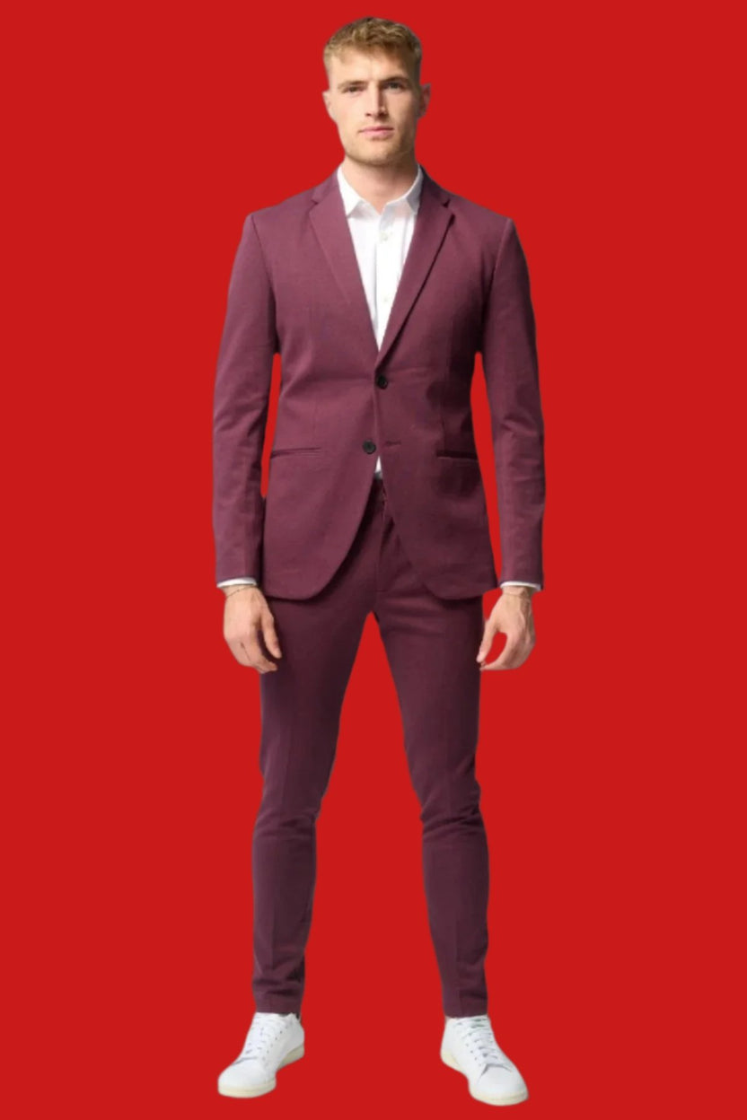 The Original Performance Suit™️ - Burgundy (V.I.P BF24) - TeeShoppen Group™