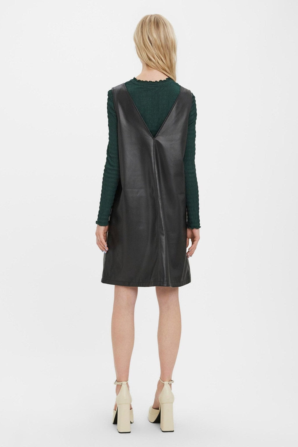 Bella päällystetty Kjole - Lajittele