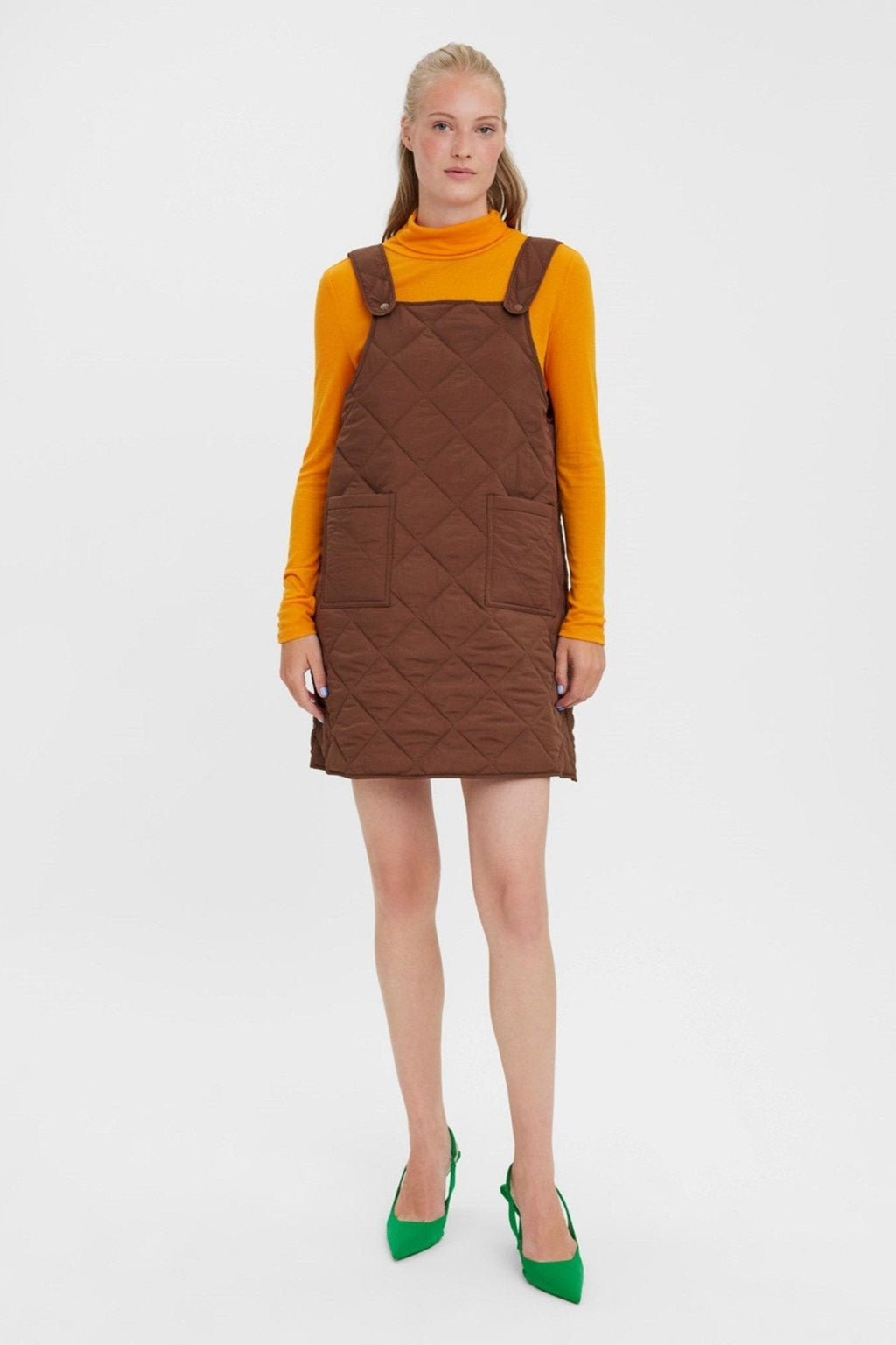 Val Spencer -mekko - Karaf